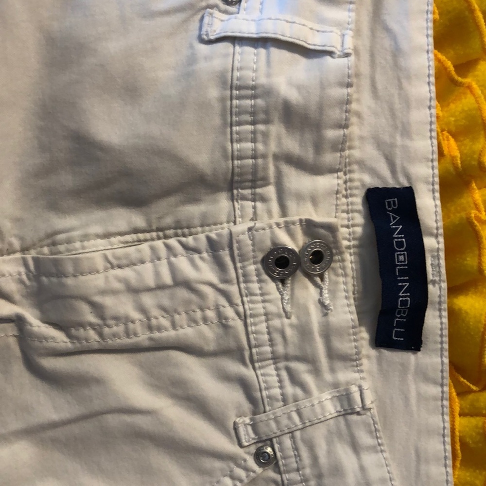 3/$15.  BandolinoBlu Shorts